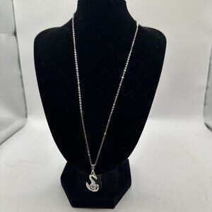 Swan Pendant Necklace With Clear Crystal On Silver-Tone Chain